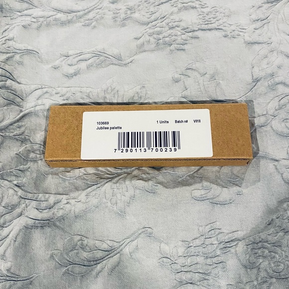 Natash Denona Jubilee palette BN - Picture 2 of 4